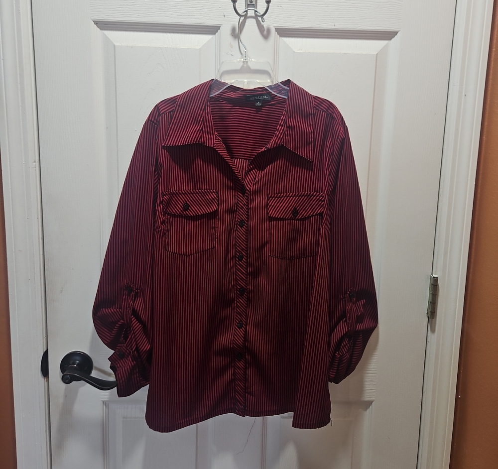 Notations Red 3/4 Sleeve Button Down Blouse